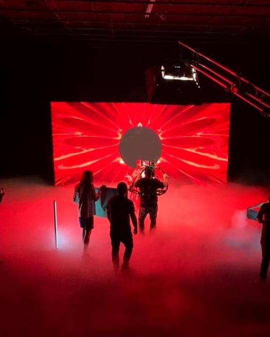 Still from the Gistro Amarillo shoot